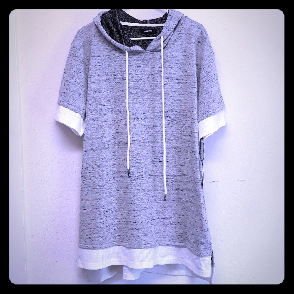Mens Gray and white popover with hoodie.